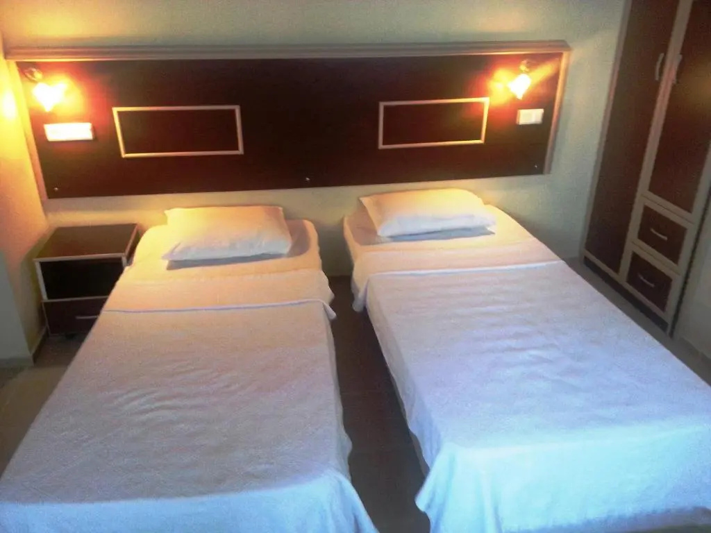 Economy Double room (full double bed)