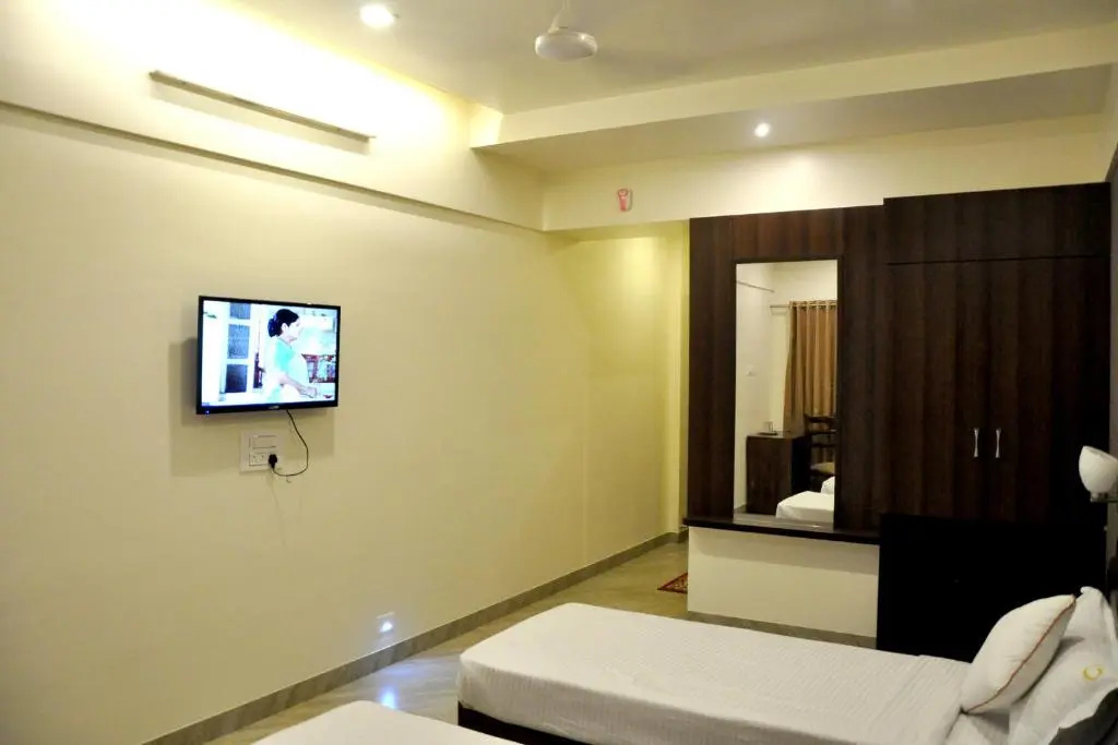 Hotel Gulmohar Pride - Général