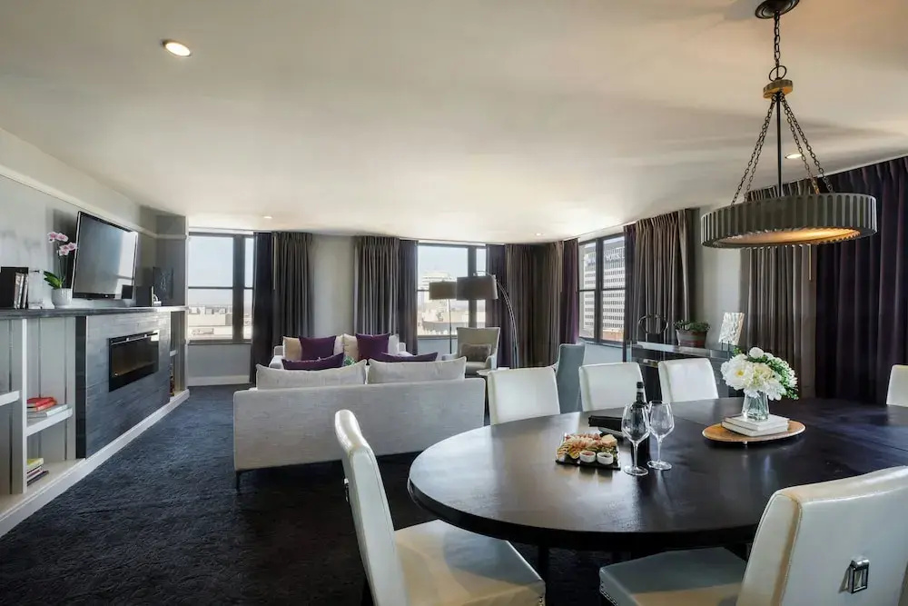Ambassador Hotel Wichita, Autograph Collection - Chambres