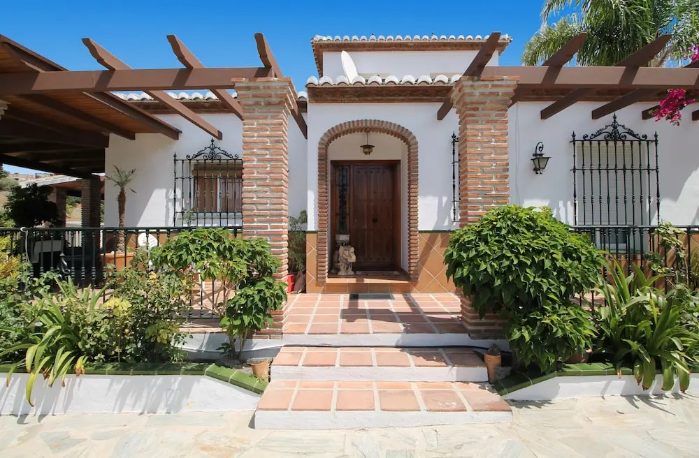 1097 Villa Jomada