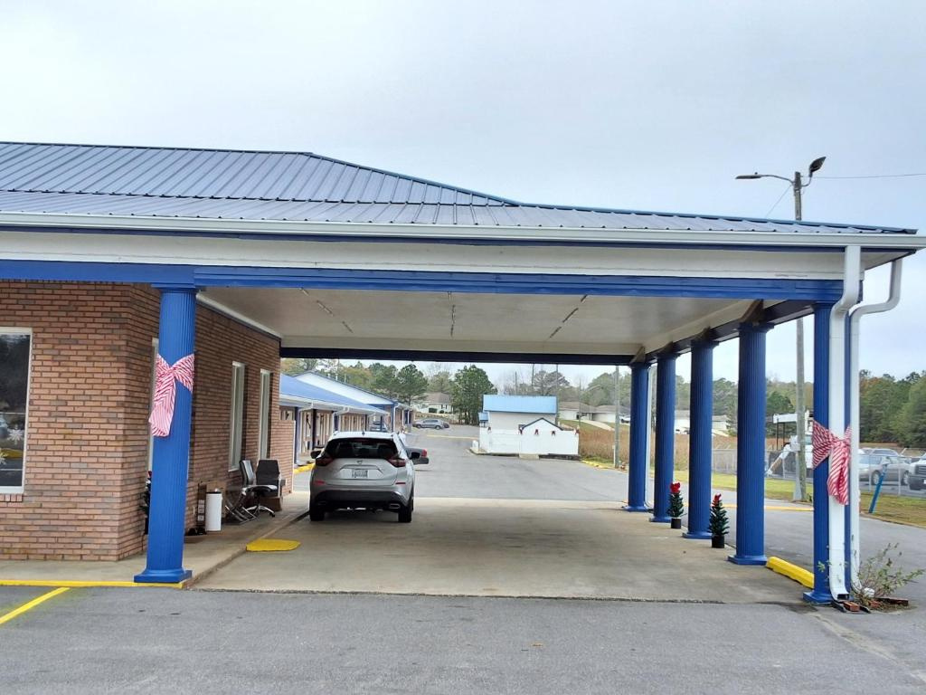 Travelodge by Wyndham Thomasville AL