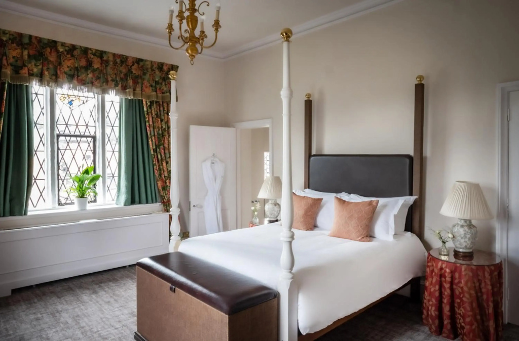 Hotel photo 12