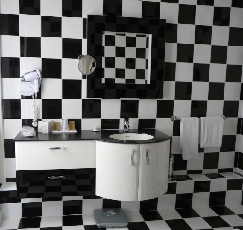 Afficher la photo 8 — Hotel de l'Abeille Orleans