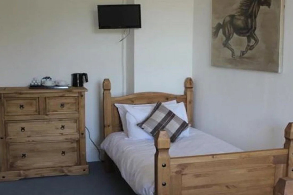 Stonehenge Inn - 5