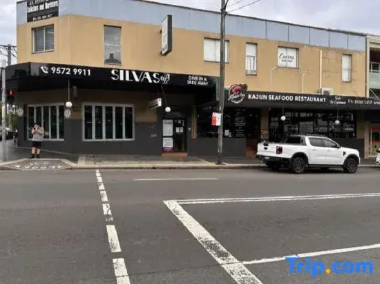 MetaWiseBnB Spacious Apartment – 6km to CBD