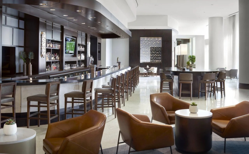 Lobby & Reception
