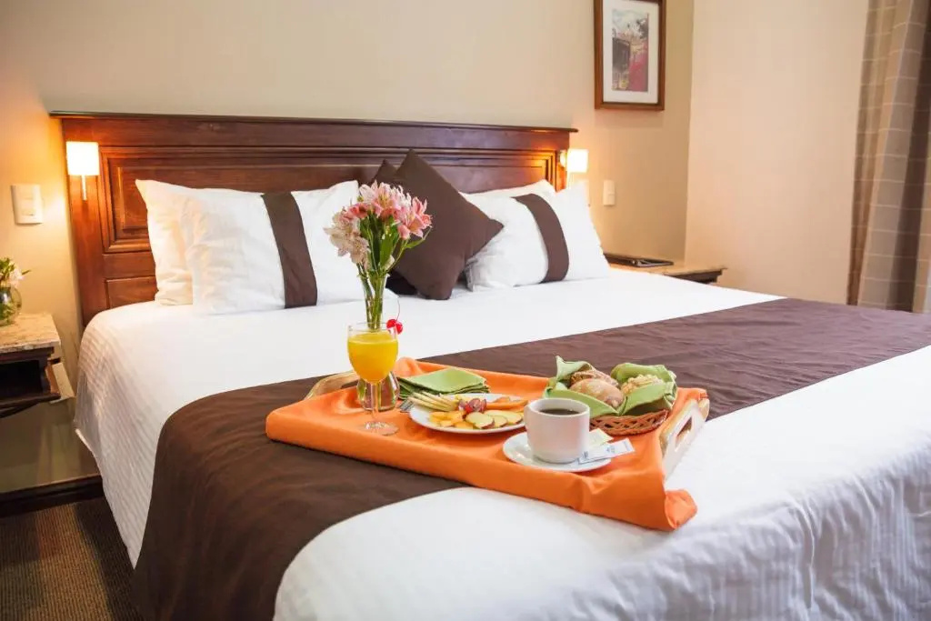 Hotel Misión Catedral Morelia - Chambres