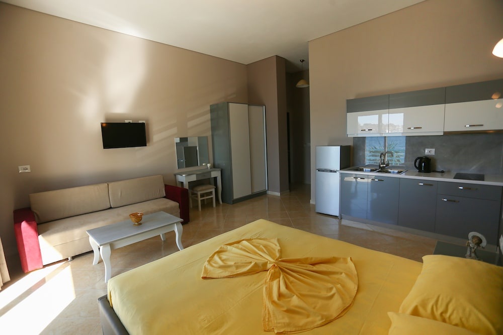 Serxhio Apartments, Саранда, Албанія мініатюра 18