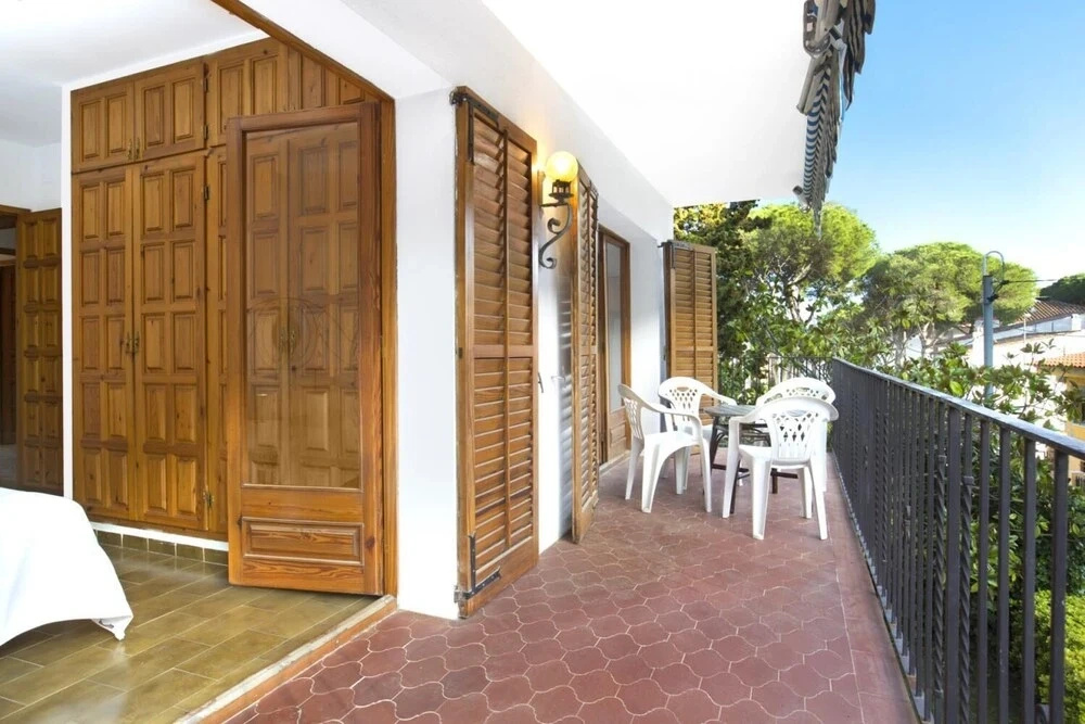 Bravo in Llafranc With 3 Bedrooms and 1 Bathrooms