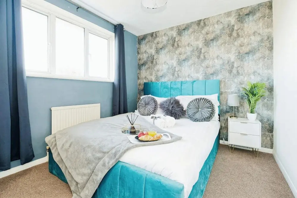 Canterbury Charm, Spacious 4 Bed House
