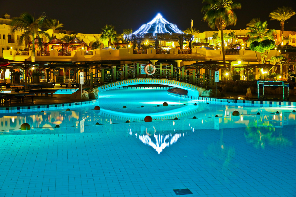 Charmillion Club Resort - 4