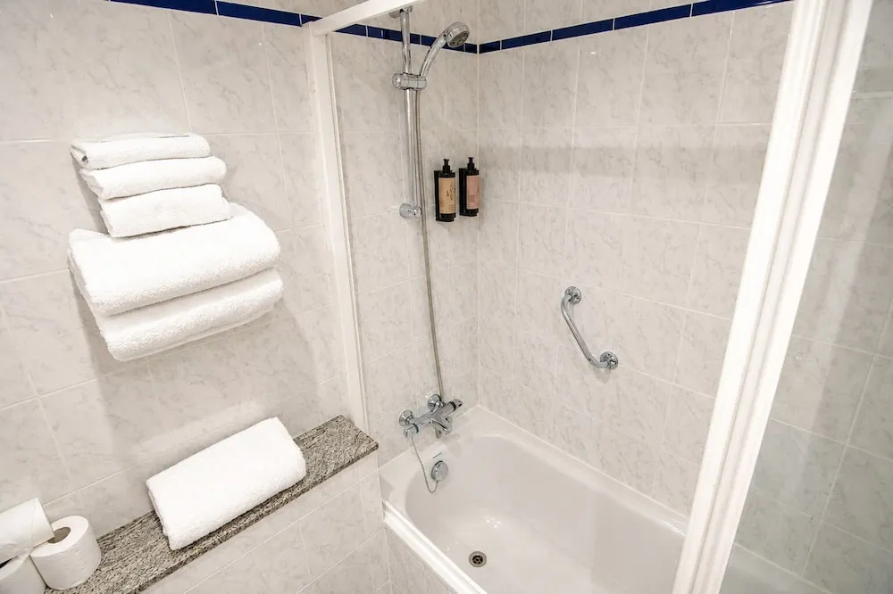 Lakeside Manor Hotel - Chambres