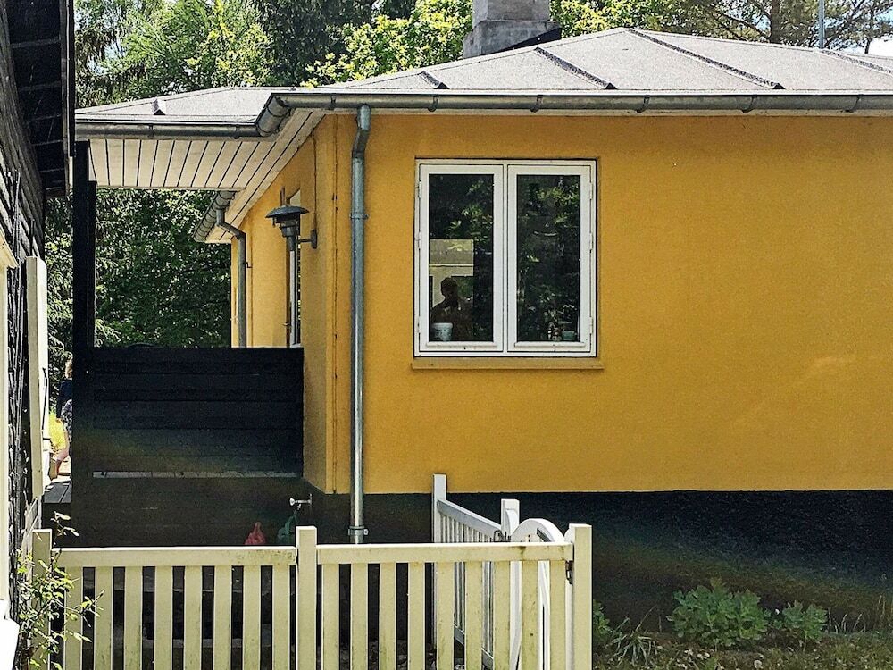 Alluring Holiday Home In Glesborg With Terrace