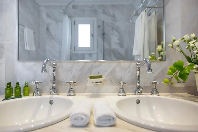 Dorion Hotel - Chambres