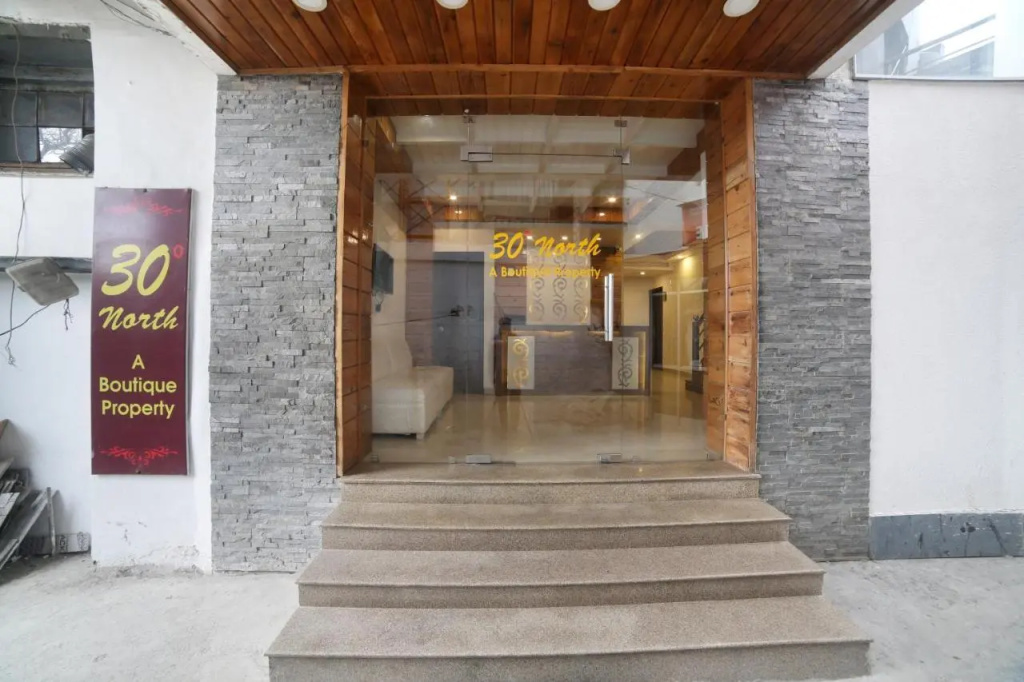Hotel 30 Degree North, Mussoorie