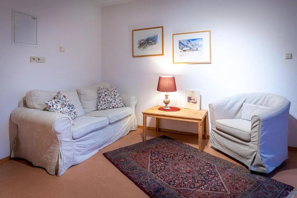 Ferienwohnungen Hotel Garni Dörflerwirt - Chambres
