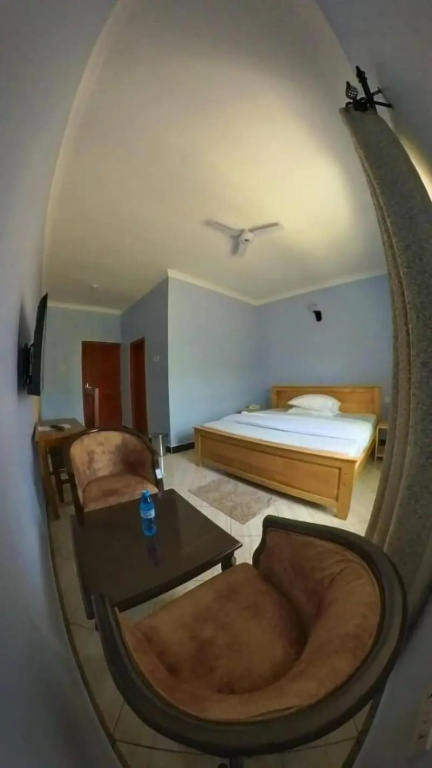 Hideway Resort — 3