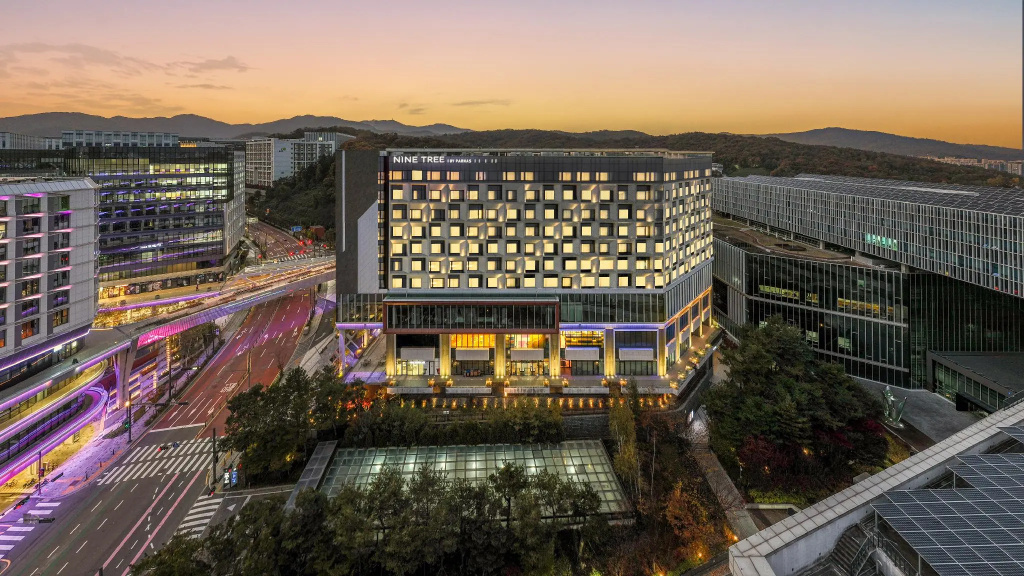 Nine Tree By Parnas Seoul Pangyo