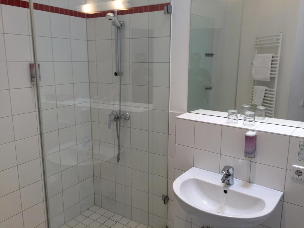 Двухместный номер Standard двуспальная кровать в Ambert Berlin (только для женщин)