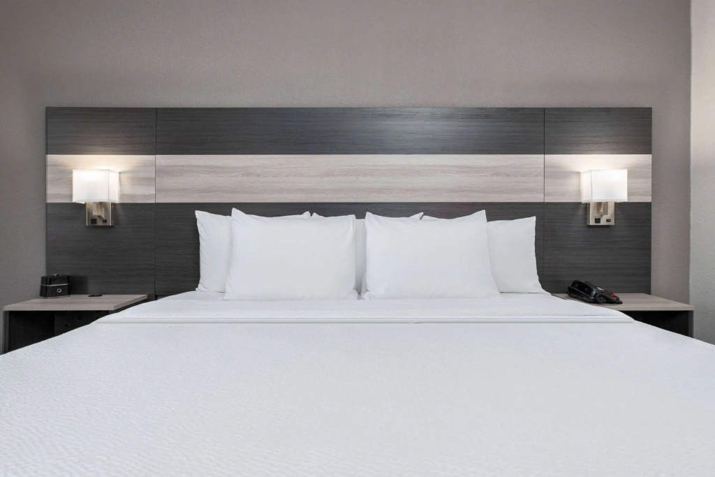 La Quinta Inn & Suites by Wyndham Allen at The Village - Général