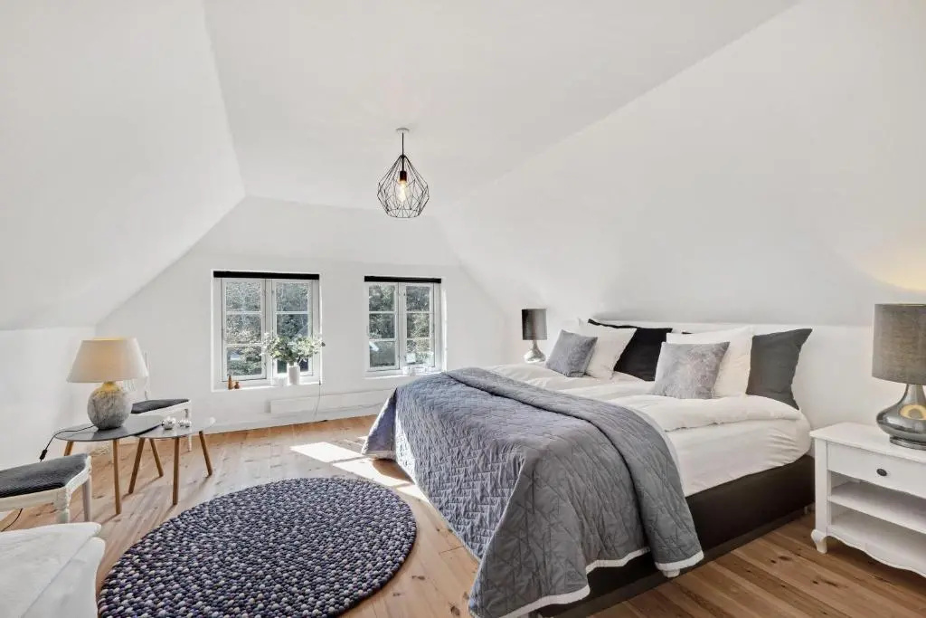 Standard Double room full double bed