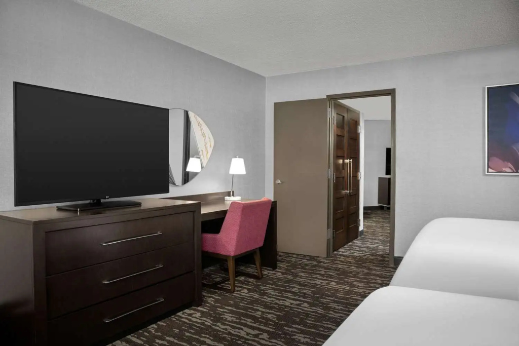 Embassy Suites by Hilton Crystal City National Airport - Chambres