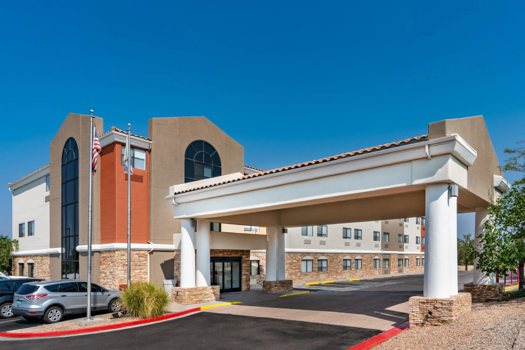 Holiday Inn Express - Balloon Fiesta Park by IHG