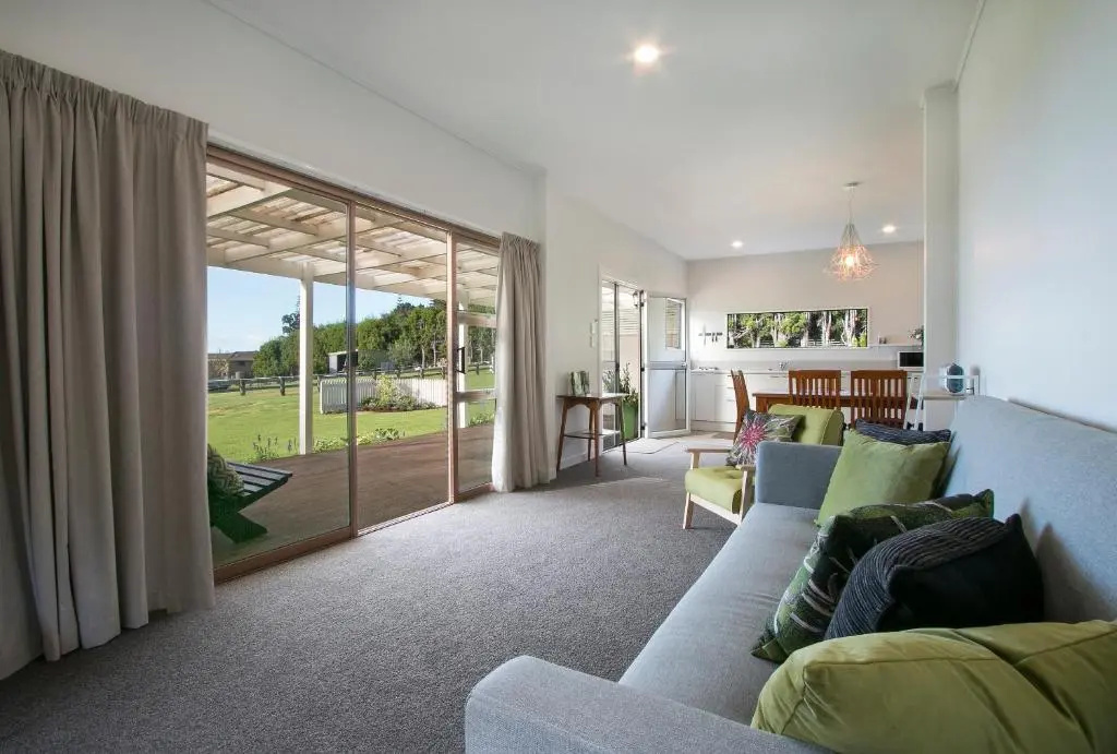 2 Bedrooms Cottage
