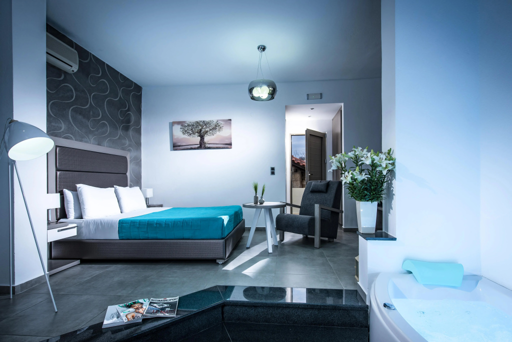 Happy Cretan Suites — 3