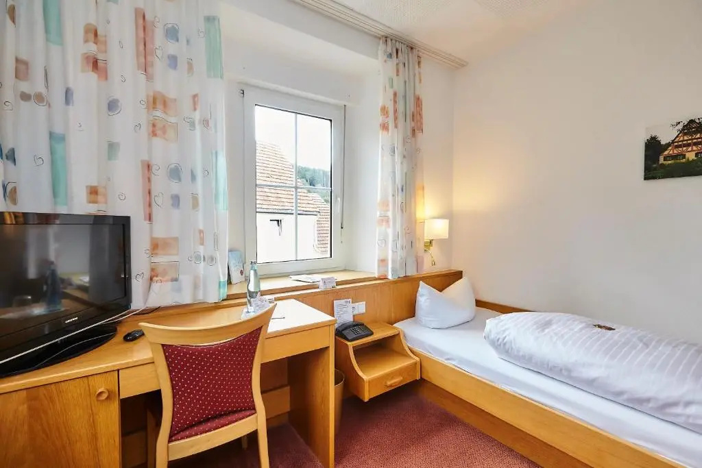 Flair Hotel Gasthof zum Hirsch - Chambres