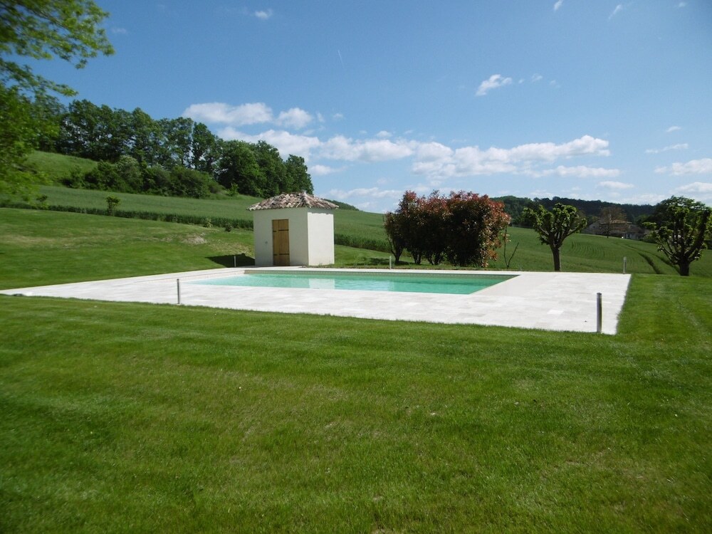 Image 10