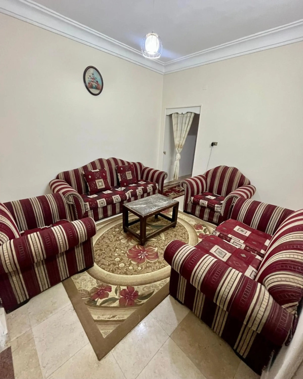 Full Apartment - Low Budget