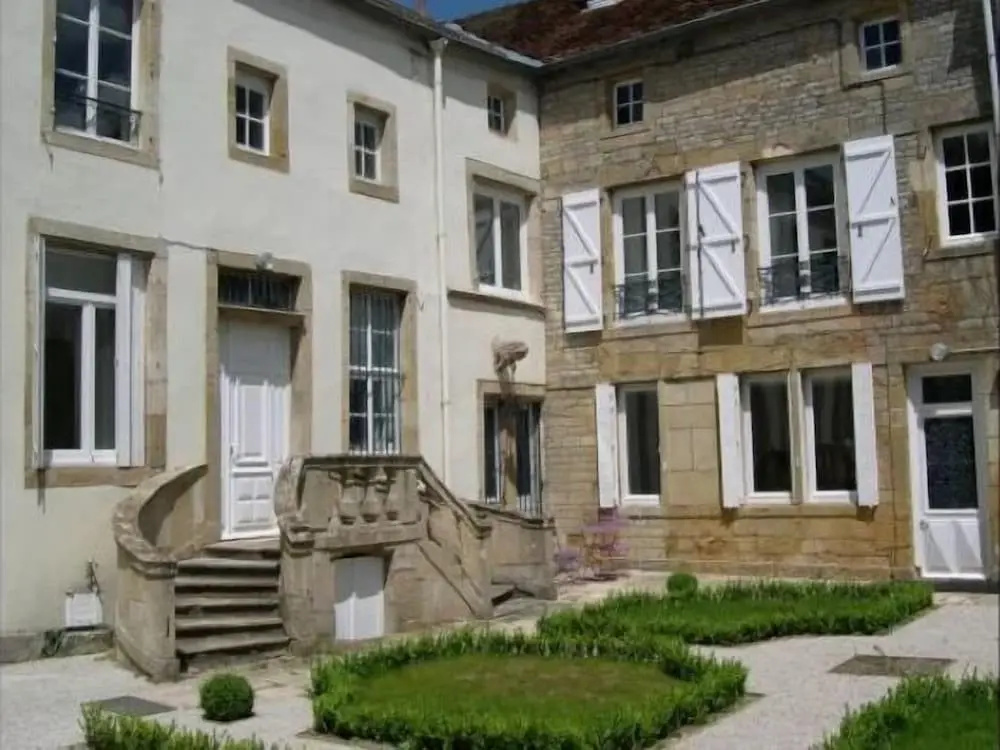 Voir la photo 1 — Les Chambres du Chapitre