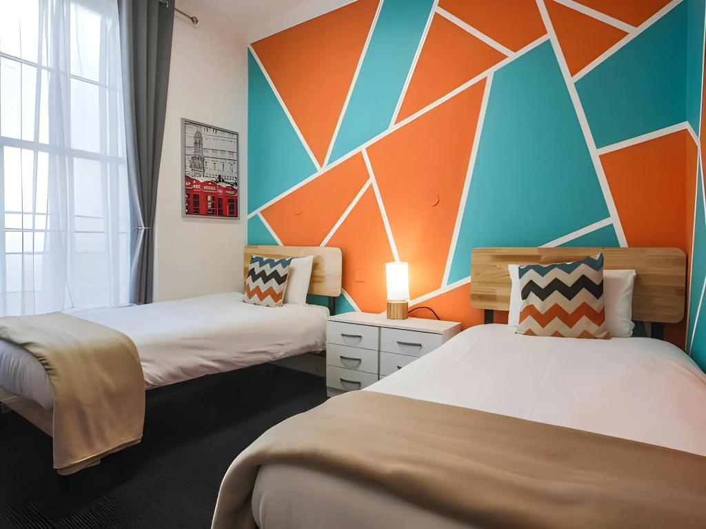 Отель Smart Hyde Park View - Hostel в Лондоне