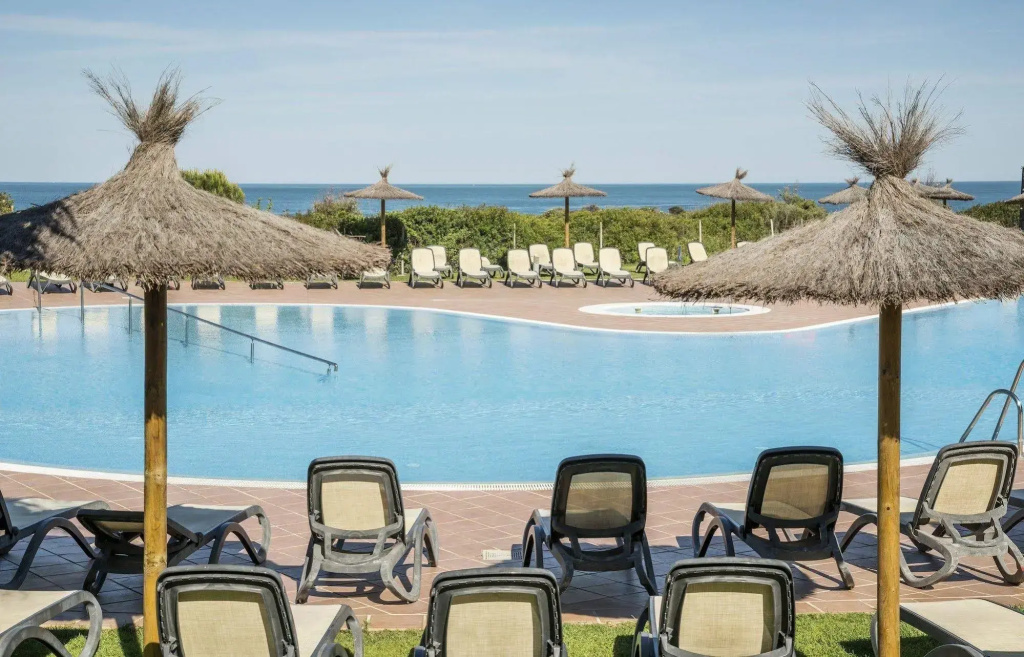 Hotel ILUNION Calas De Conil - Général