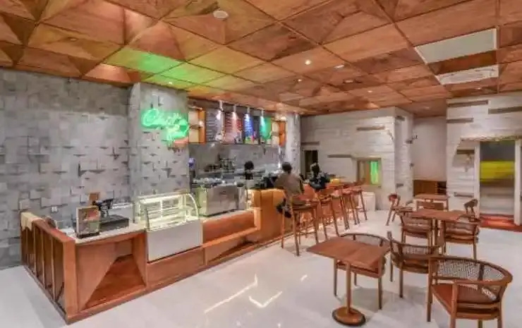 Food & Beverage
