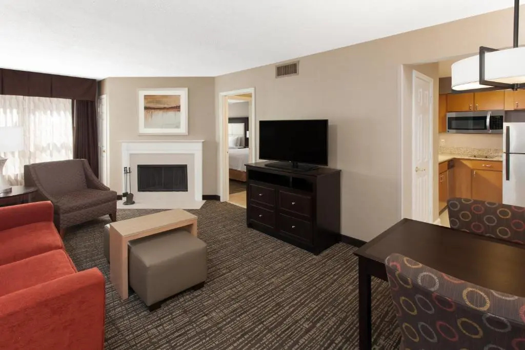 Homewood Suites by Hilton Indianapolis-Keystone Crossing - Chambres