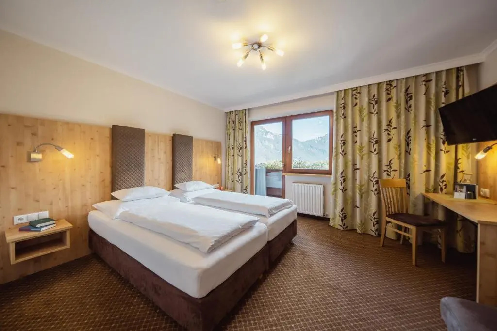 Hotel Karlwirt - Chambres