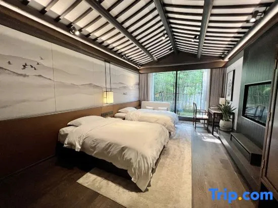 Deluxe Double room (twin beds)