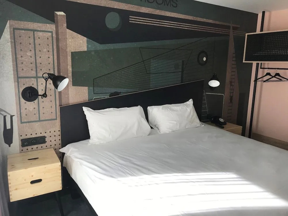 Voir la photo 2 — Ibis Styles Dreux Centre Gare