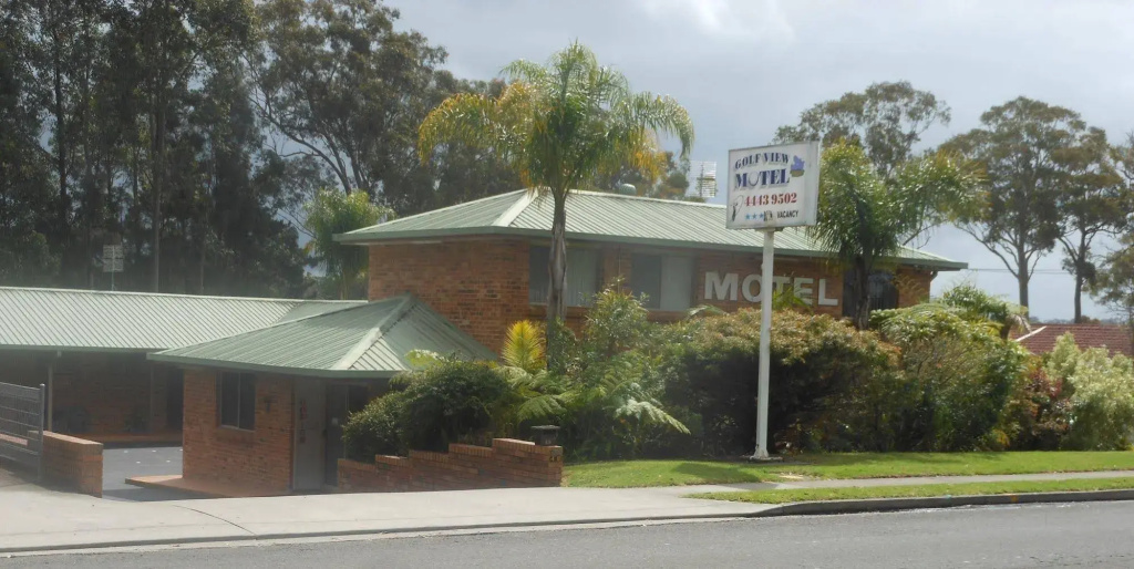 Golf View Motel