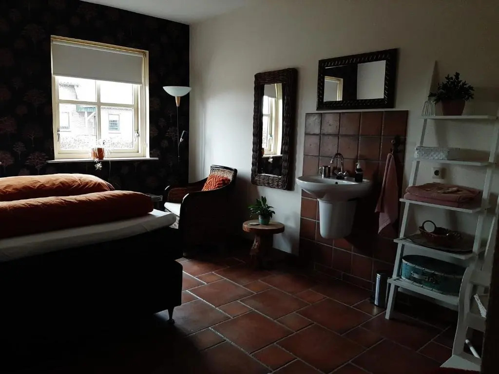 Standard Double room with garden view (full double bed)