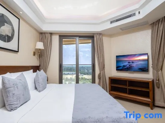 1 Bedroom Suite with garden view
