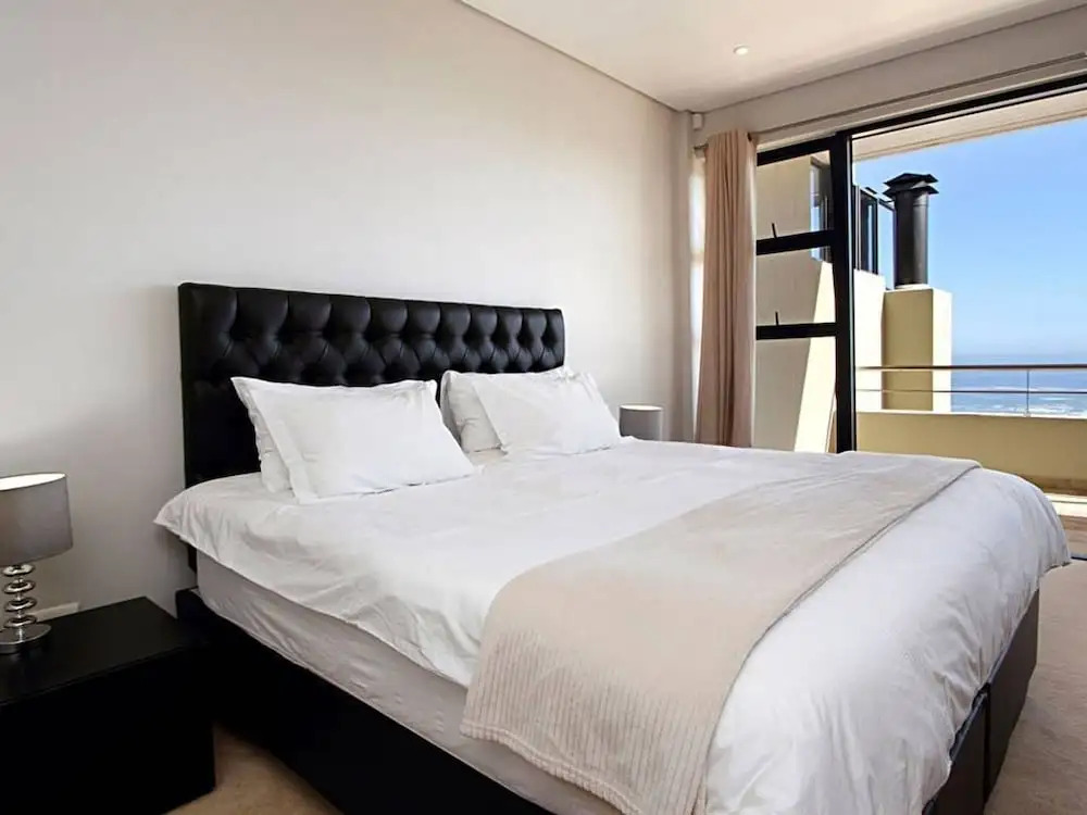 Medburn Views Penthouse - фото 6