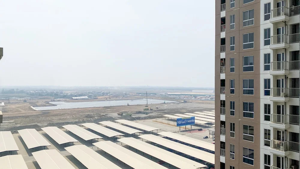 Well Furnished Studio With Sofa Bed At Tokyo Riverside Pik 2 Apartment