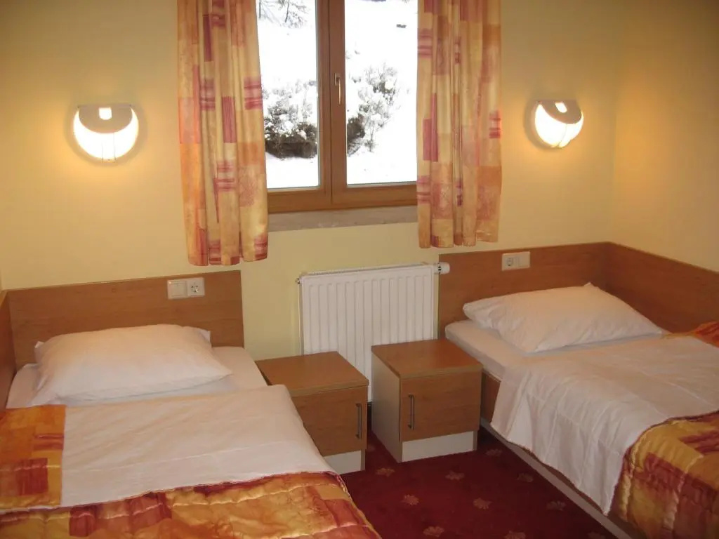 Hotel Zarja - Chambres