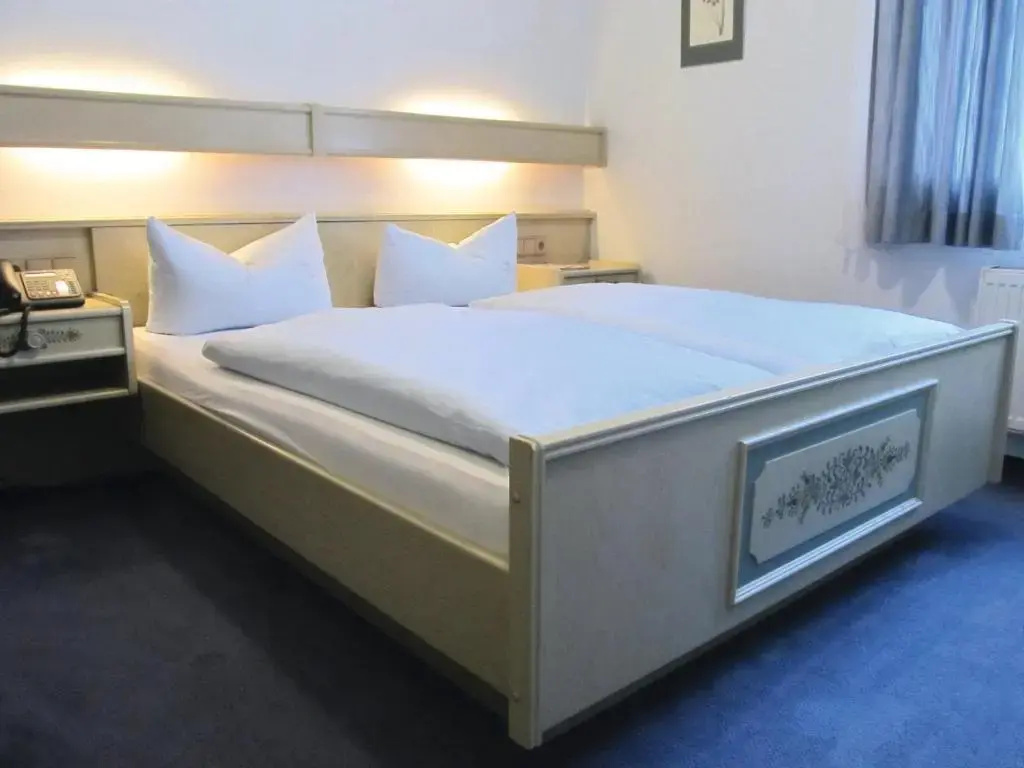 Hotel Zum Neuen Schwan - Chambres