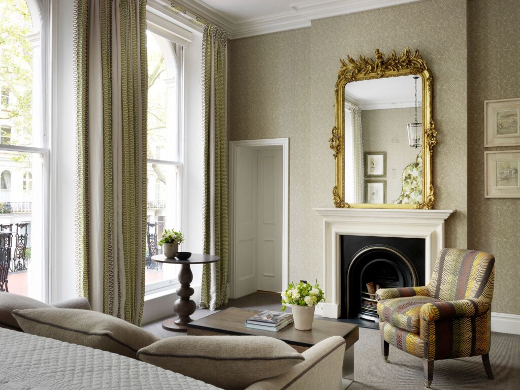Knightsbridge Hotel by null