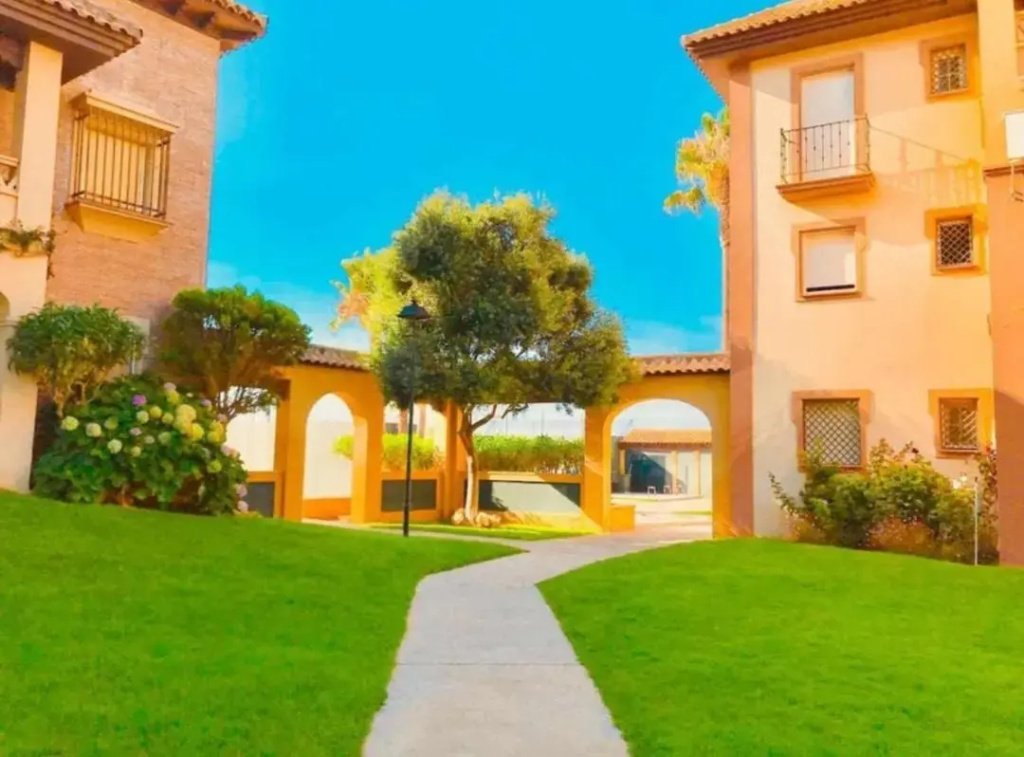 TOP APARTAMENTO! Primera línea y gran terraza