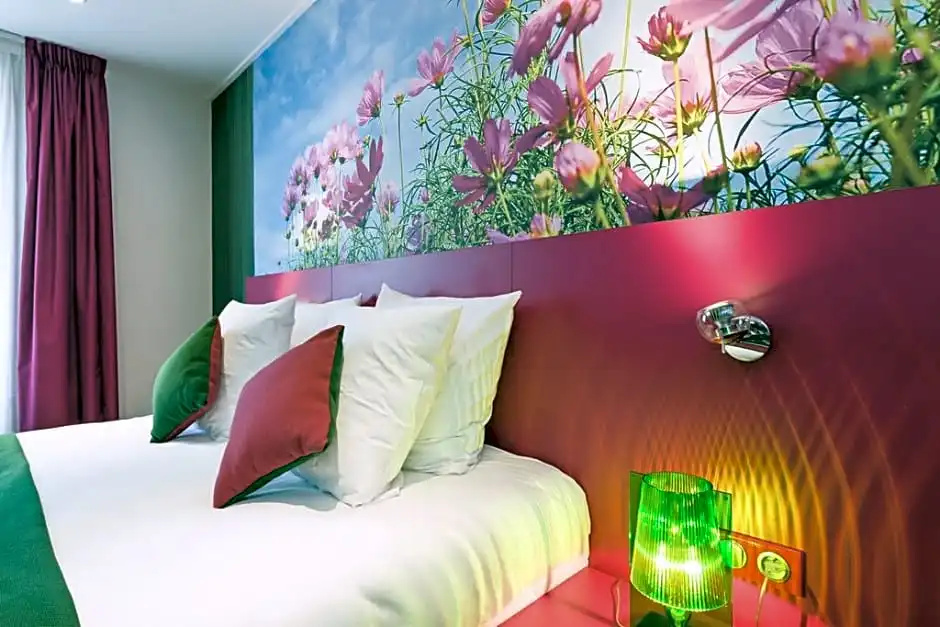Hotel Les Jardins de Montmartre 55